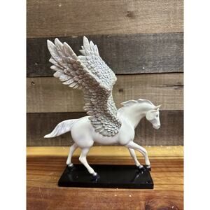 Trail of Painted Ponies Silver Lining Pegasus 1E/5262 In Box